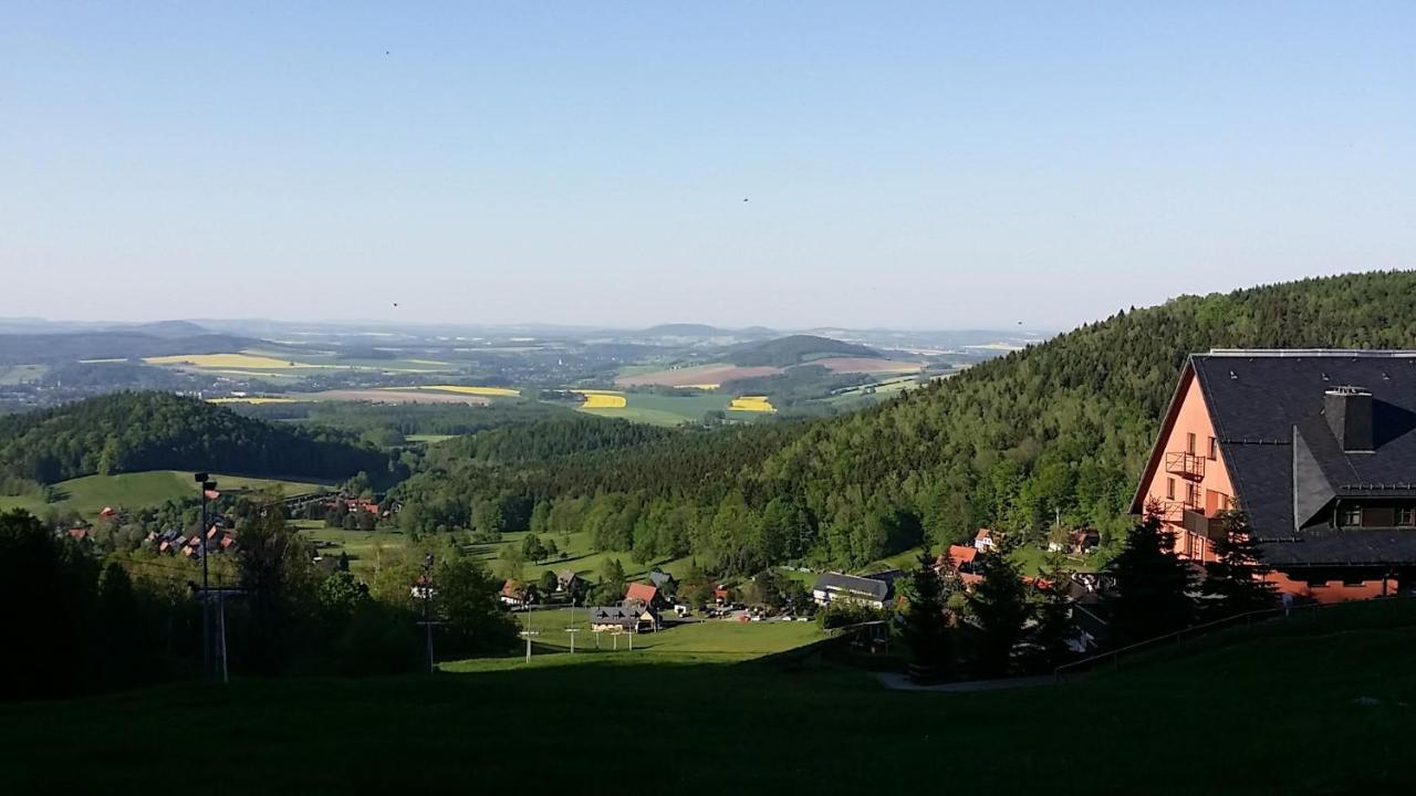 Urlaubsdomizil Am Toepfer - Ferienwohnungen In Olbersdorf Esterno foto